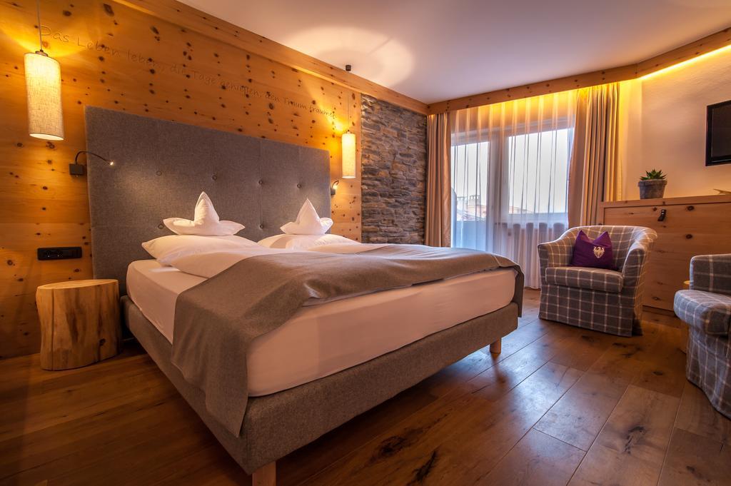 Hotel Zum Mohren Tesimo Esterno foto